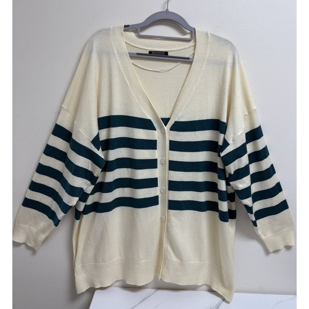 BloomChic‎ Women’s 18/20 Cream Green Striped Button Front Cardigan Sweater